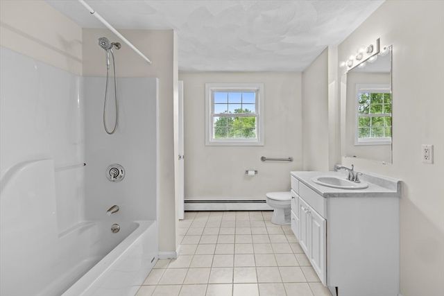 27 Mooney Road, Salem, MA 01970