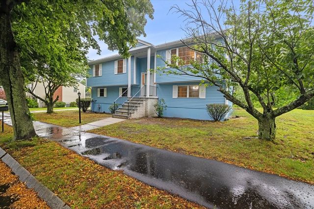 27 Mooney Road, Salem, MA 01970