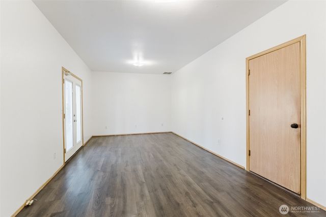 585 Poplar Place, Burlington, WA 98233