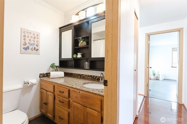 585 Poplar Place, Burlington, WA 98233