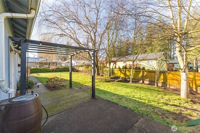 585 Poplar Place, Burlington, WA 98233