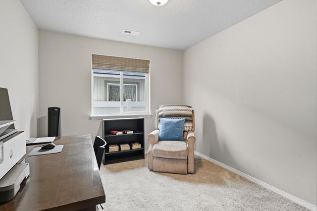 1711 E Mead Ln, Spokane, WA 99218