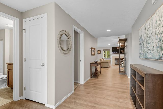 1711 E Mead Ln, Spokane, WA 99218