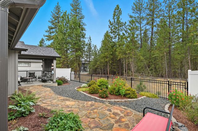 1711 E Mead Ln, Spokane, WA 99218