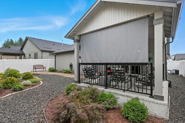 1711 E Mead Ln, Spokane, WA 99218