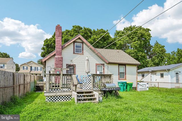 5 FRAZIER AVE, New Castle, DE 19720
