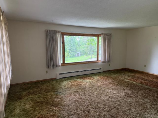 121 W Buffalo Street, Duluth, MN 55811