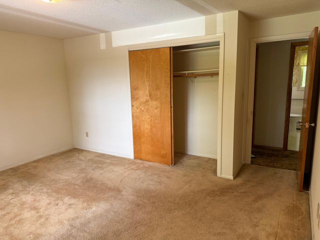 121 W Buffalo Street, Duluth, MN 55811