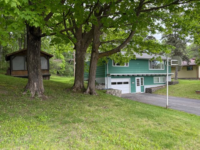 121 W Buffalo Street, Duluth, MN 55811
