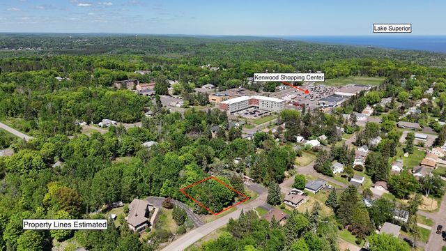 121 W Buffalo Street, Duluth, MN 55811