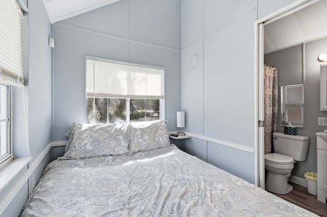 15942 Shell Drive, Perry, FL 32348