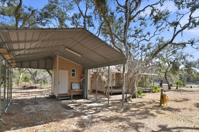 15942 Shell Drive, Perry, FL 32348