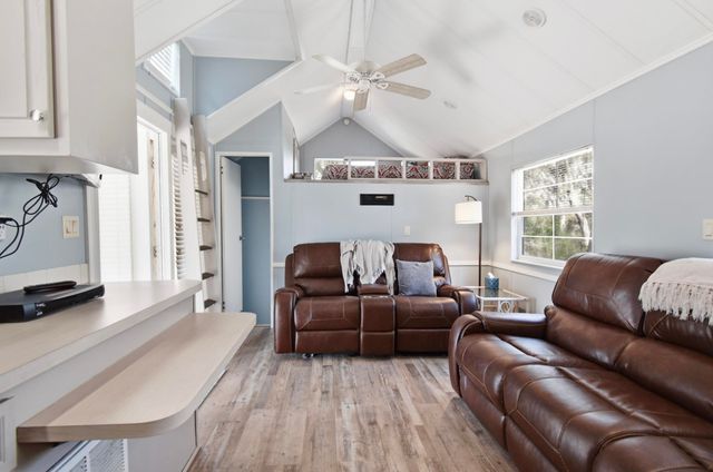 15942 Shell Drive, Perry, FL 32348