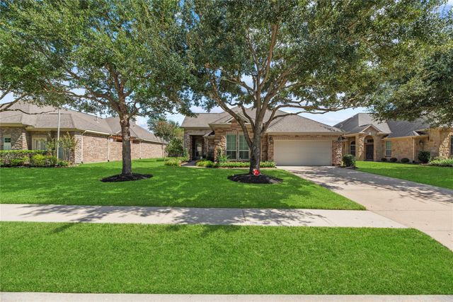 9218 E Canyon Lake Springs Drive, Cypress, TX 77433
