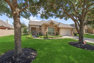 9218 E Canyon Lake Springs Drive, Cypress, TX 77433