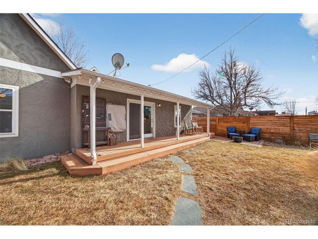 5641 S Hickory St, Littleton, CO 80120