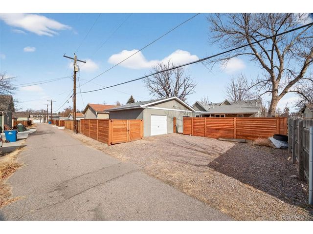 5641 S Hickory St, Littleton, CO 80120