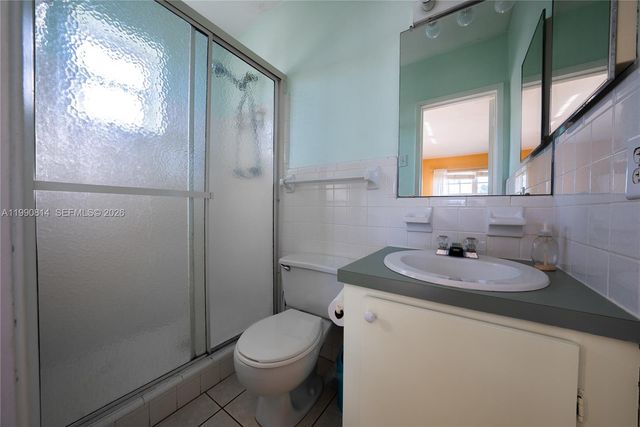 221 SE 9th Ave 202, Pompano Beach, FL 33060