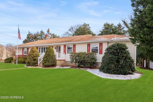 221 Belmar Avenue, Oakhurst, NJ 07755