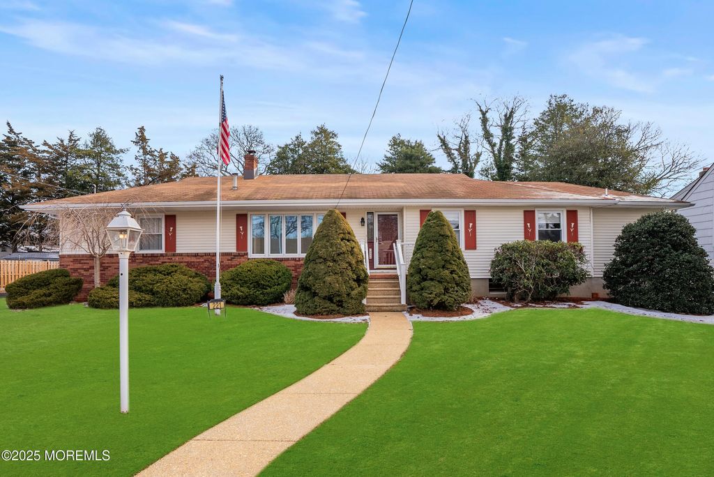 221 Belmar Avenue, Oakhurst, NJ 07755