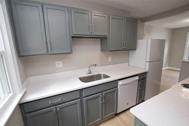 19 Firwood Drive, Dayton, OH 45419