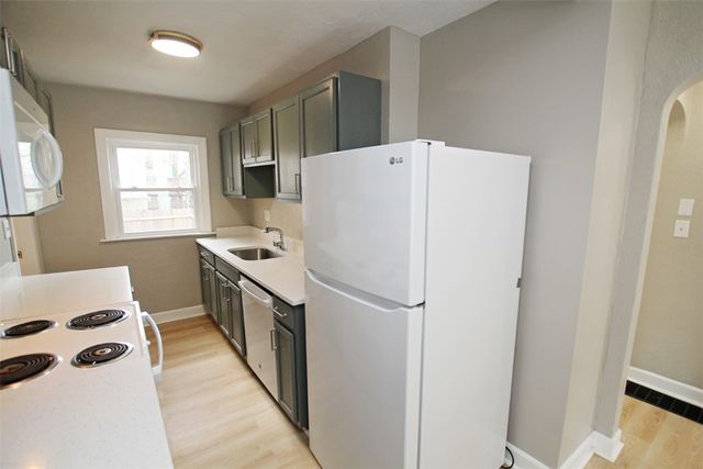 19 Firwood Drive, Dayton, OH 45419