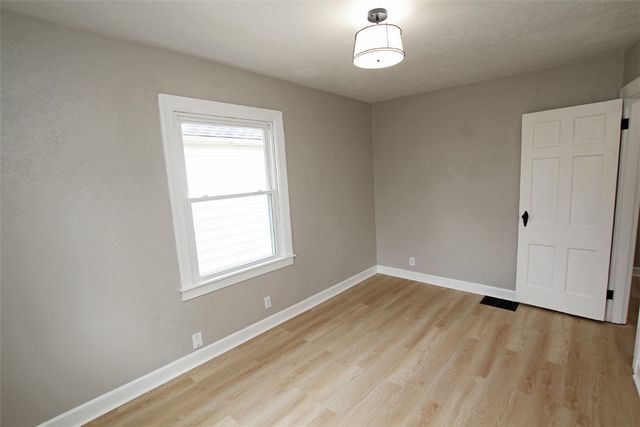 19 Firwood Drive, Dayton, OH 45419