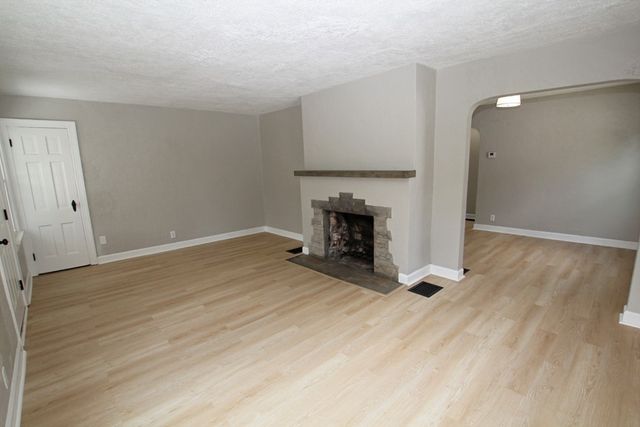 19 Firwood Drive, Dayton, OH 45419