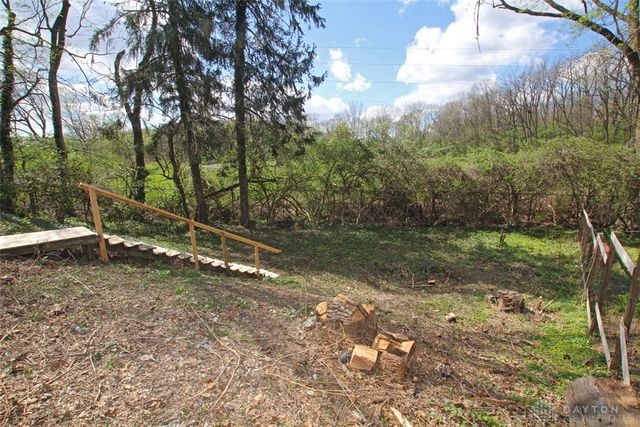 19 Firwood Drive, Dayton, OH 45419