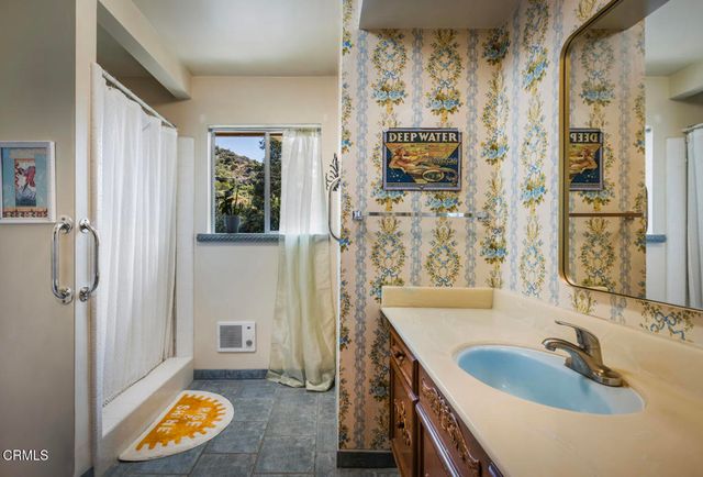 3139 Linda Vista Road, Glendale, CA 91206