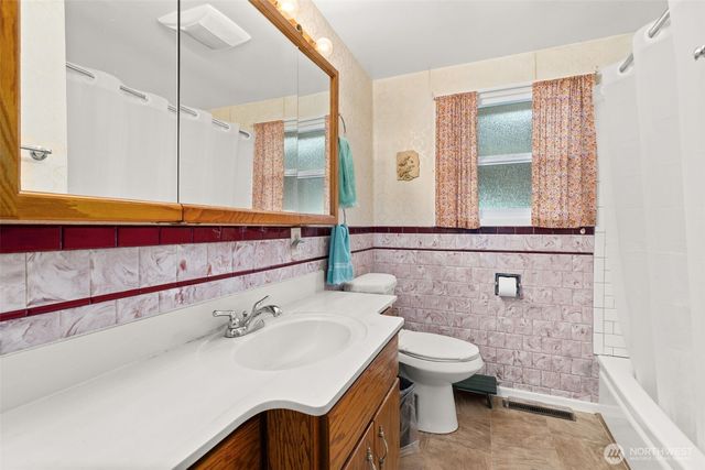 715 Euclid Way, Centralia, WA 98531