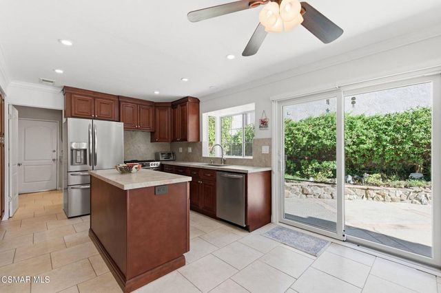 939 Ranch House Road, Westlake Village, CA 91361