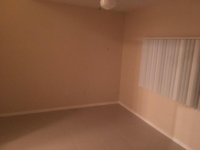 260 Crestwood Circle 102, Royal Palm Beach, FL 33411