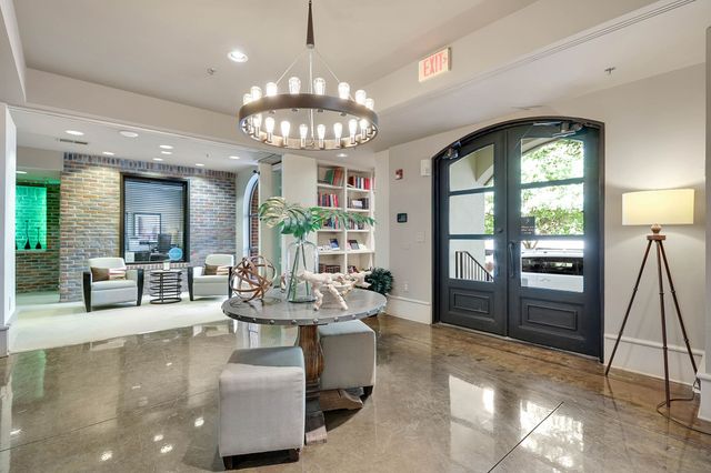 1803 Broadway Apt 504, Nashville, TN 37203