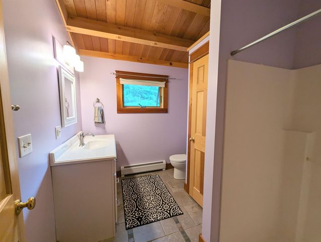 187 East Hill Road, Woodbury, VT 05681