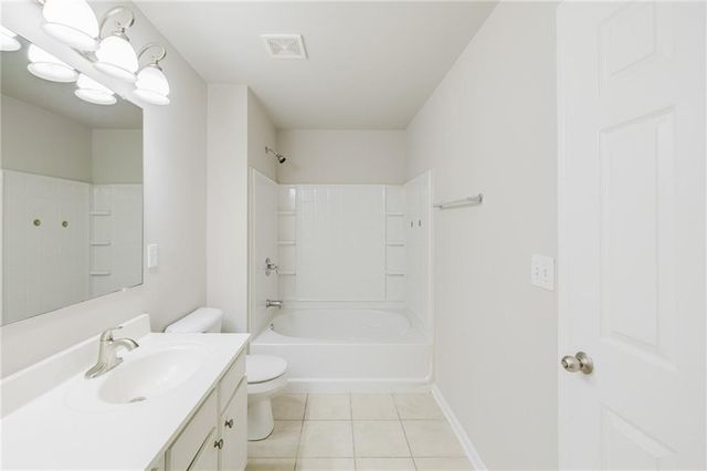 2193 Landing Walk Drive, Duluth, GA 30097