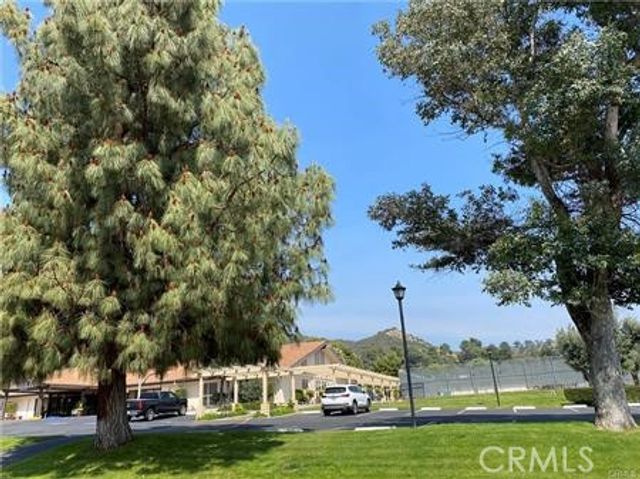 10095 Chisholm Trail, Cherry Valley, CA 92223