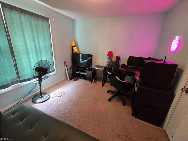 631 Annaka LOOP, Chesapeake, VA 23323