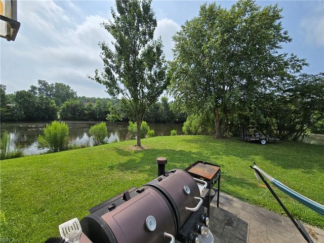 631 Annaka LOOP, Chesapeake, VA 23323