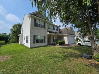 631 Annaka LOOP, Chesapeake, VA 23323