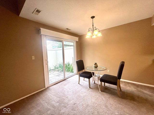 9118 Cinnebar Drive, Indianapolis, IN 46268