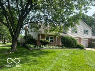 9118 Cinnebar Drive, Indianapolis, IN 46268