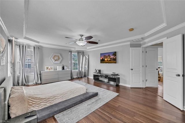 2404 Caitlan Loch LN, Virginia Beach, VA 23456