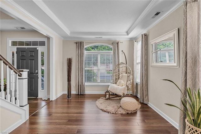 2404 Caitlan Loch LN, Virginia Beach, VA 23456