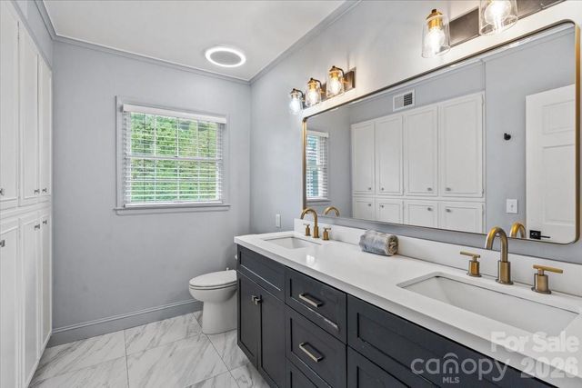 113 Woodstream Circle, Mooresville, NC 28117