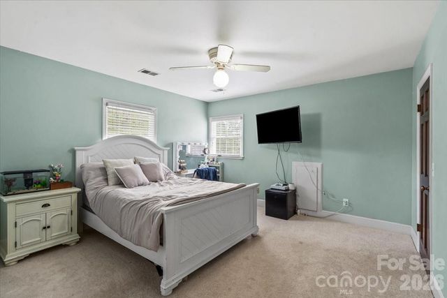 113 Woodstream Circle, Mooresville, NC 28117