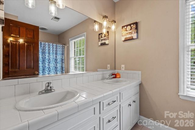 113 Woodstream Circle, Mooresville, NC 28117
