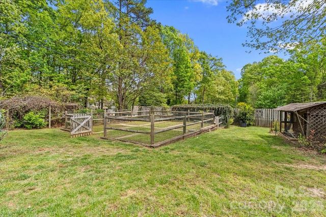113 Woodstream Circle, Mooresville, NC 28117