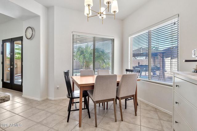 1231 E CANYON Trail, San Tan Valley, AZ 85143