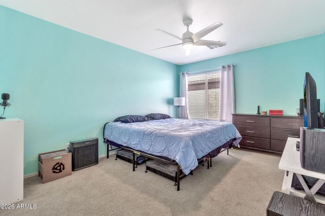 1231 E CANYON Trail, San Tan Valley, AZ 85143